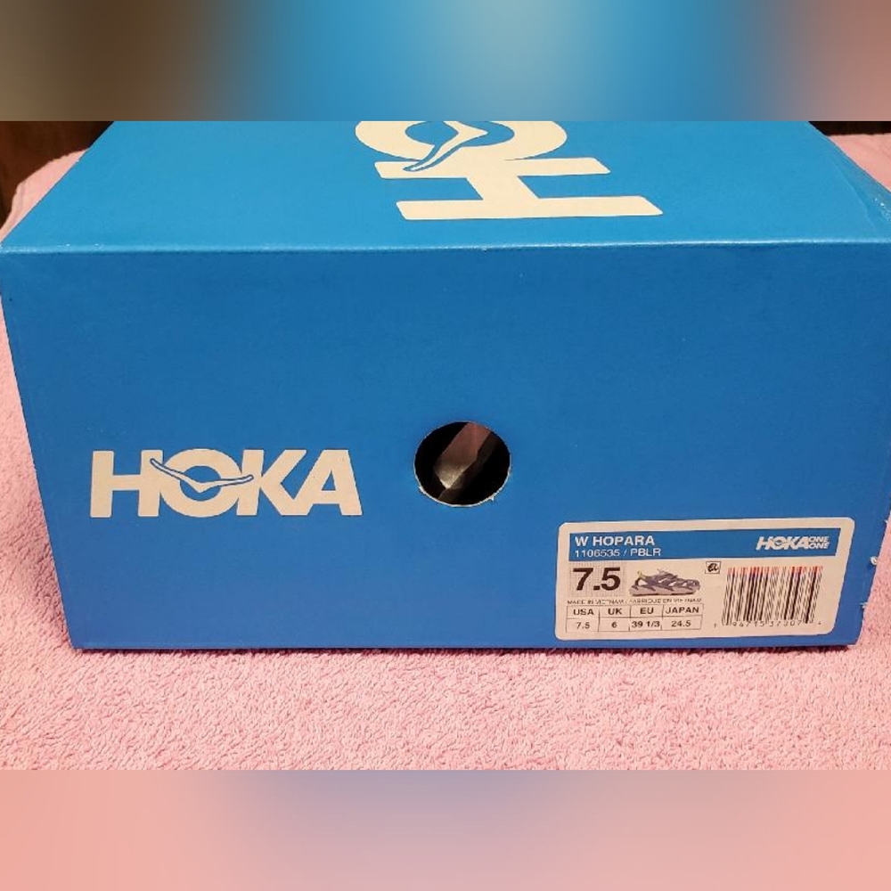 HOKA Hopara, Women's size 7.5, Blue/Yellow